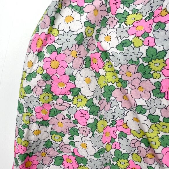 Baby Boden Floral Smocked Romper - Picture 3 of 5